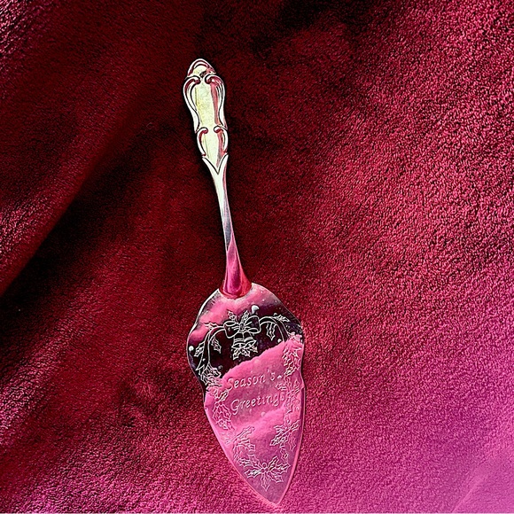 Other - Season's Greetings Silverplated Cake Server🔔🌲